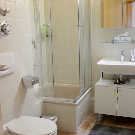 Sauberes Business Nahe Innenstadt Und Schloss Apartament *
